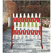 Extendable Trellis Barrier Red/White 3600mm