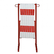 Heavy Duty Extendable Barrier Closed Red/White