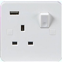 Standard Socket + USB