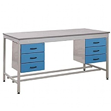 Workbench with 2 x 3-Drawer Pedestals, 5-Days