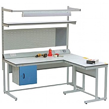 Taurus cantilever workstation with accessories