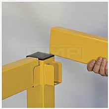 Lift-out barrier close up