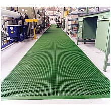 Raised studded matting flooring for industry